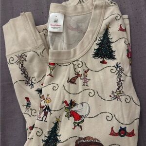 Hanna Andersson Festive Grinch Print Pajama Top